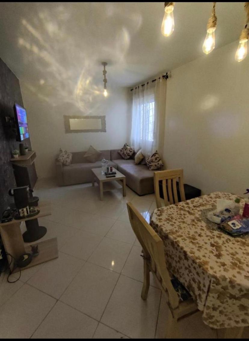 Beautiful Ground-Floor Apartment With Portable Air Conditioning, Parking, And Free Wi-Fi Касабланка Екстер'єр фото